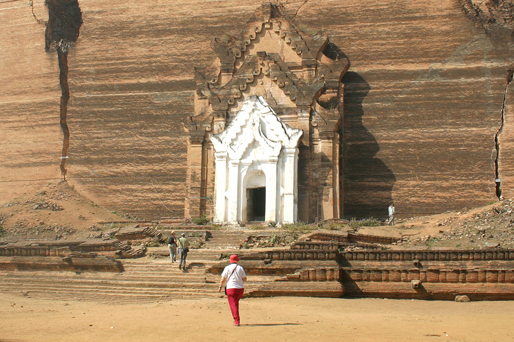 5D4N YANGON – MANDALAY – YANGON