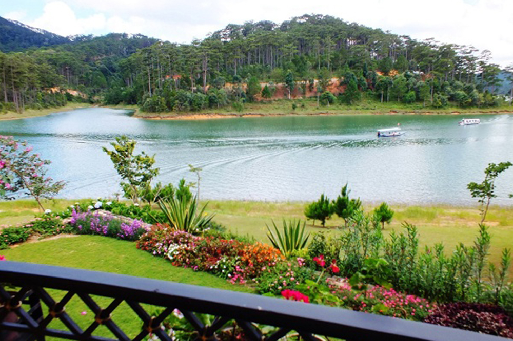 5D4N HO CHI MINH – MUI NE – DA LAT
