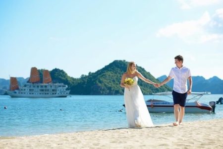 HONEYMOON – HANOI – HALONG ON CRUISE – HO CHI MINH CITY